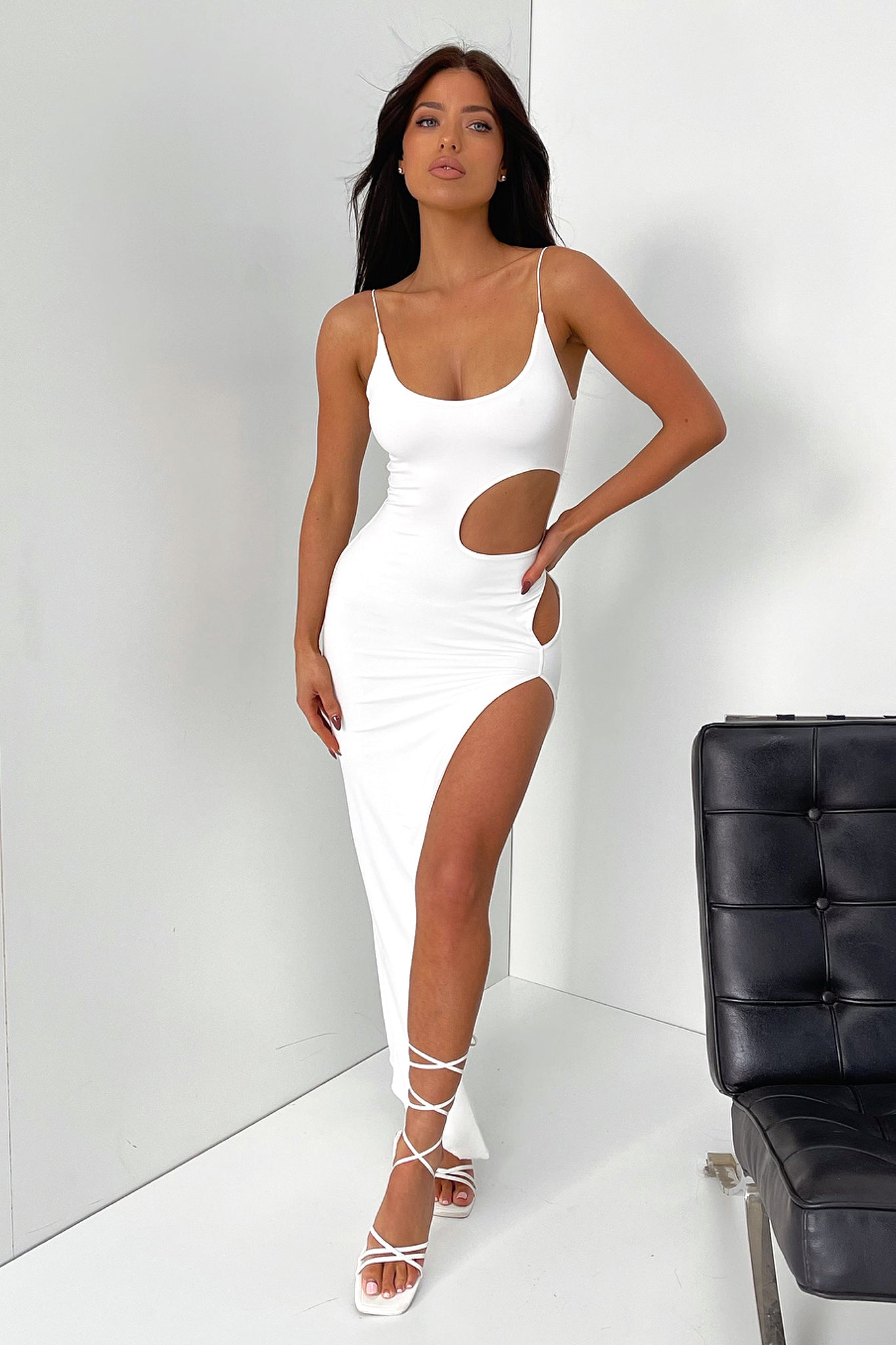 Rossa Maxi Dress - White-Coutiqo