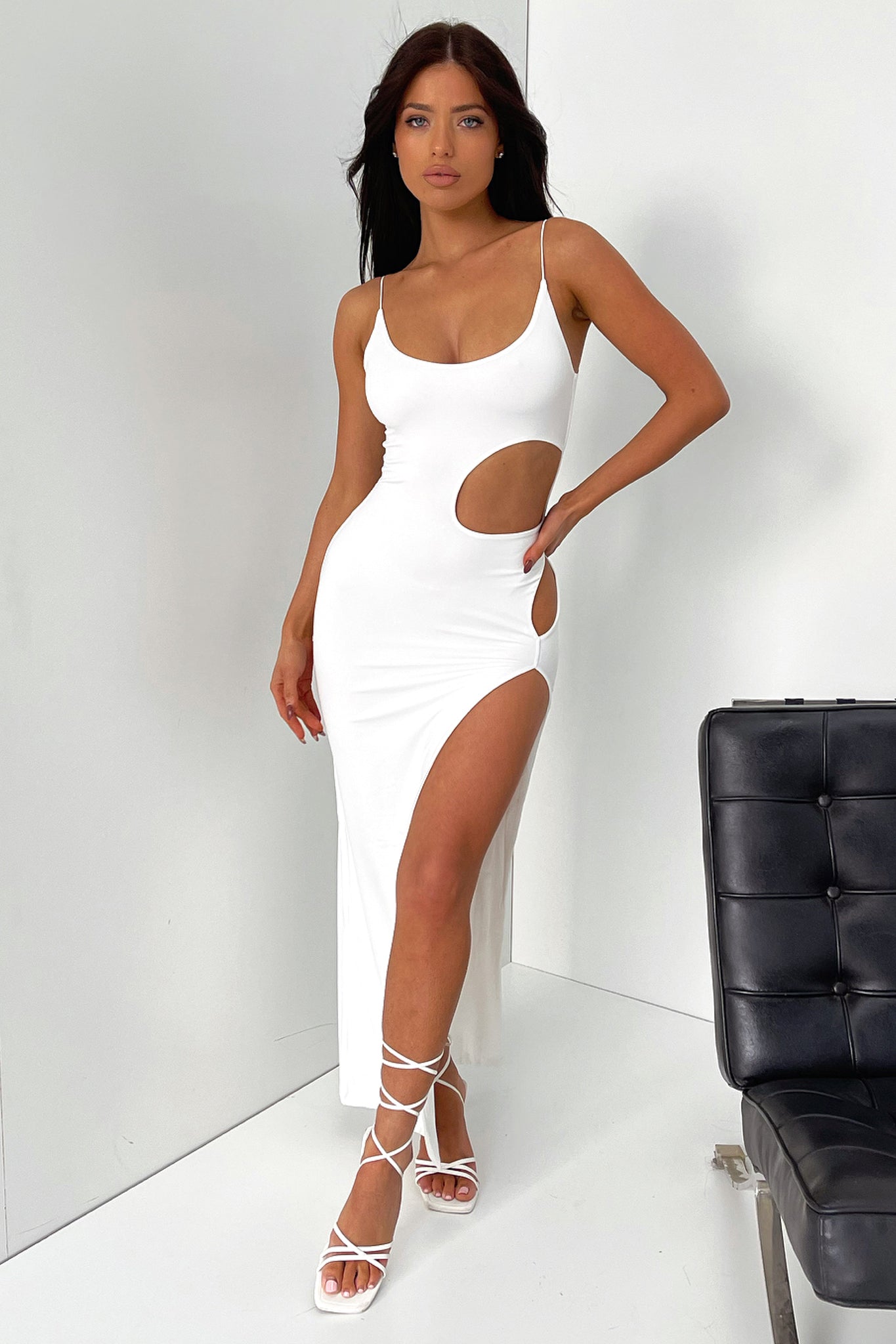 Rossa Maxi Dress - White-Coutiqo
