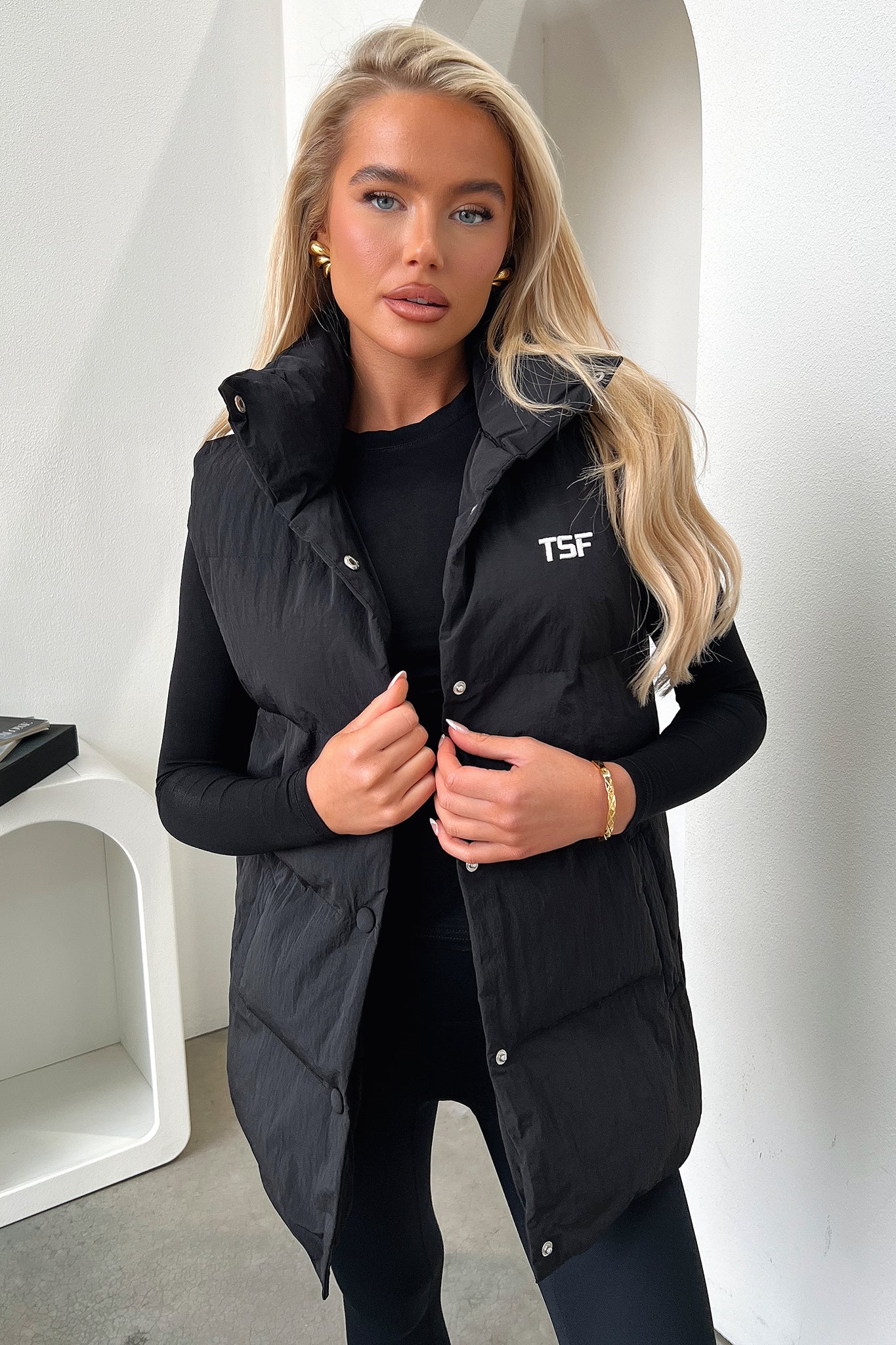 Sabre Puffer Vest - Black-Coutiqo