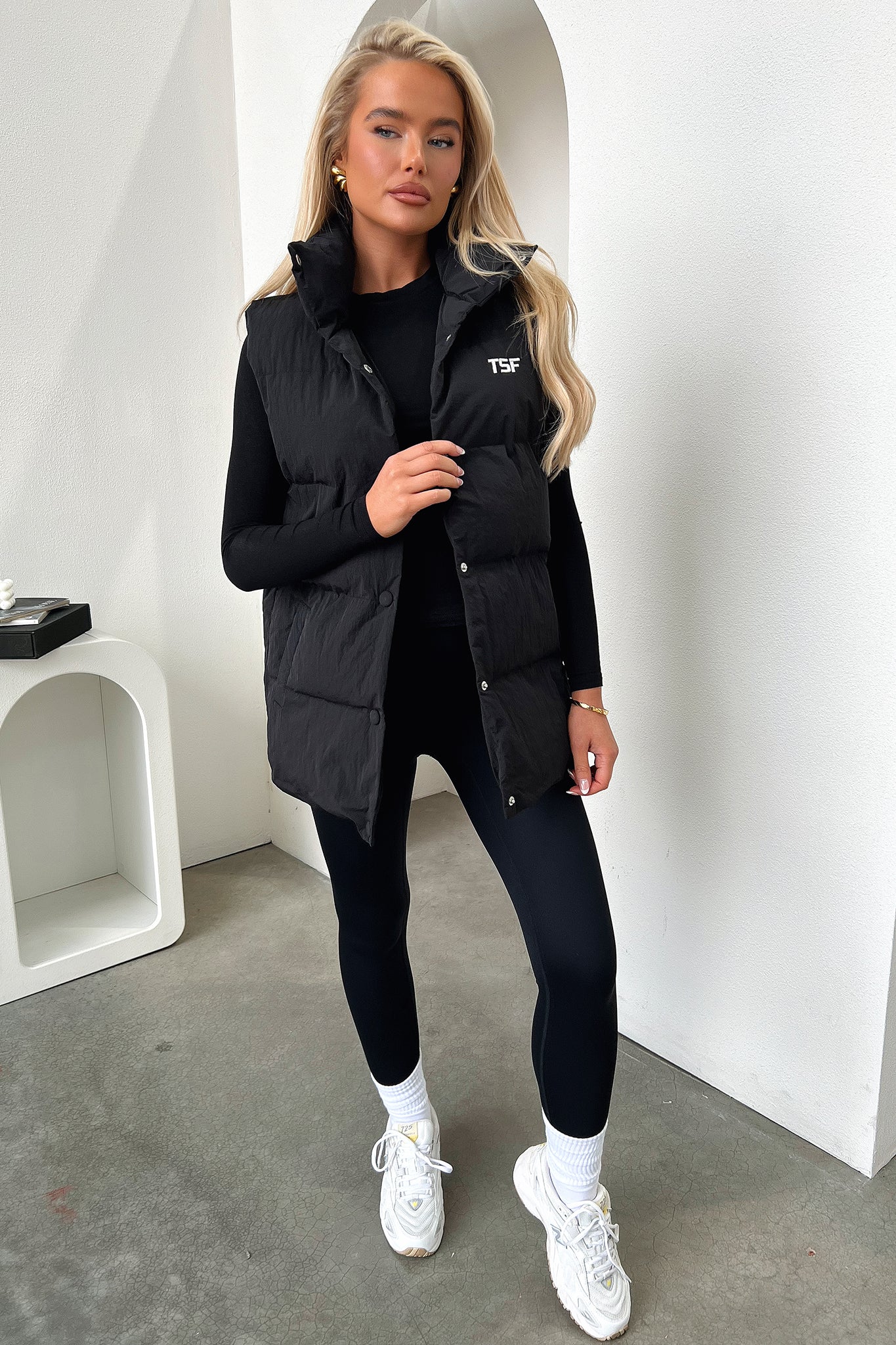 Sabre Puffer Vest - Black-Coutiqo