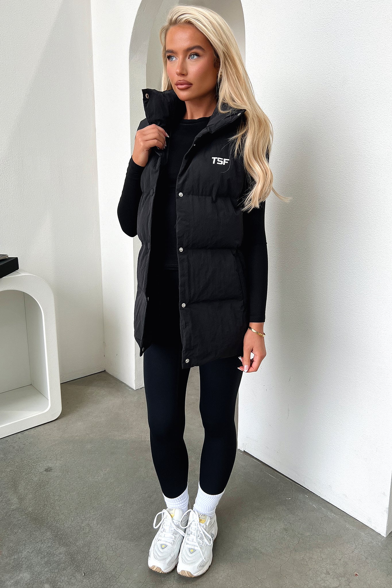 Sabre Puffer Vest - Black-Coutiqo