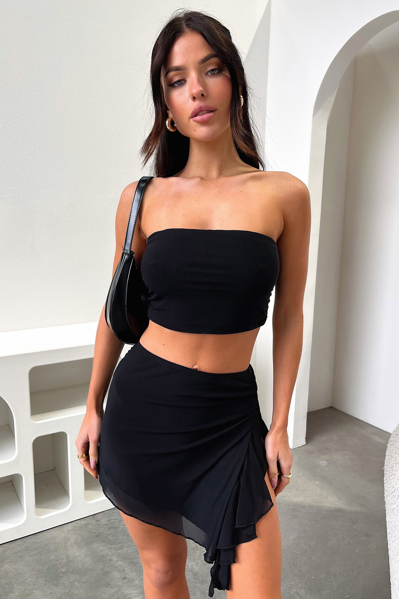 Savian Top - Black-Coutiqo