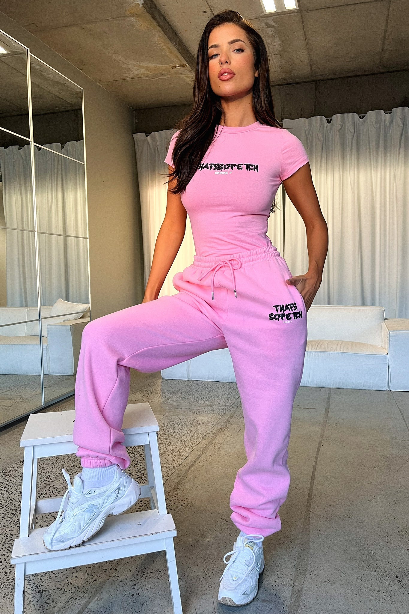 Series 7 Sweatpants - Pink-Coutiqo