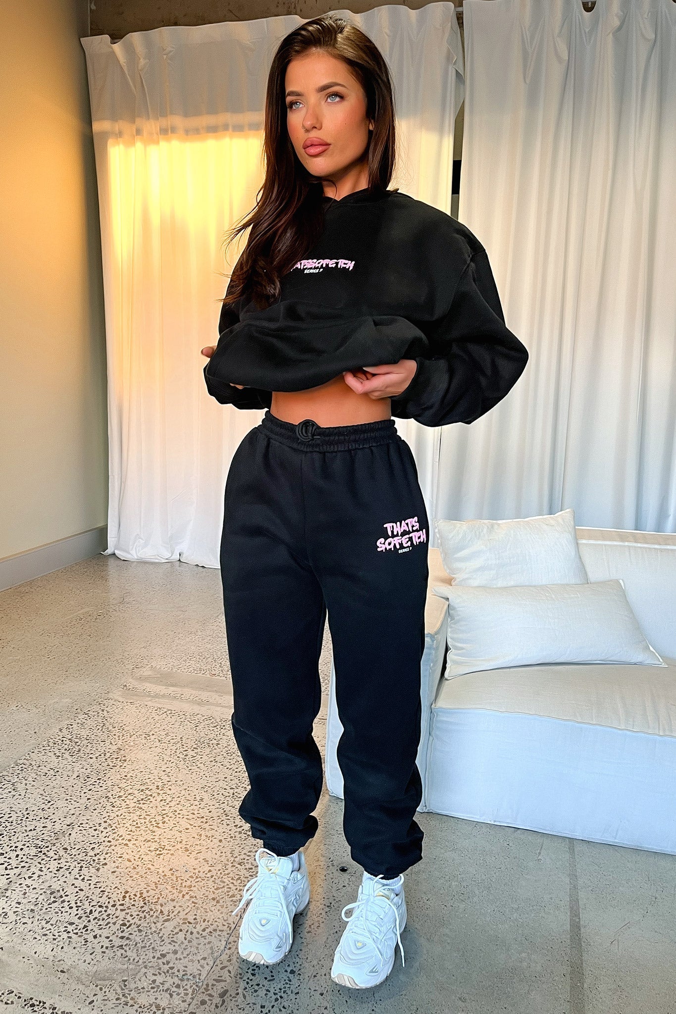 Series 7 Sweatpants - Black/Pink-Coutiqo