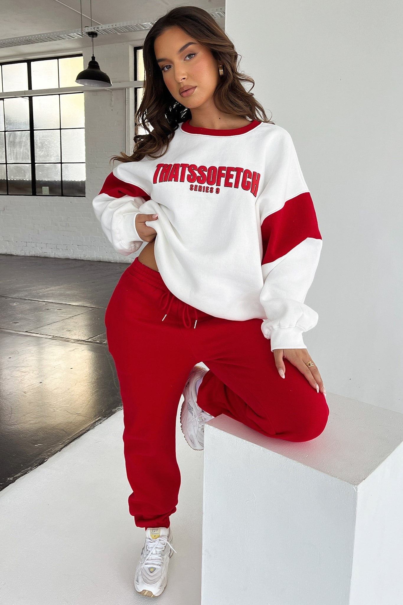 Series 9 Sweatpants - Red-Coutiqo
