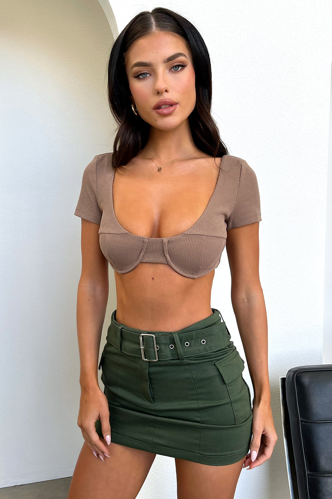Sharna Crop - Brown-Coutiqo