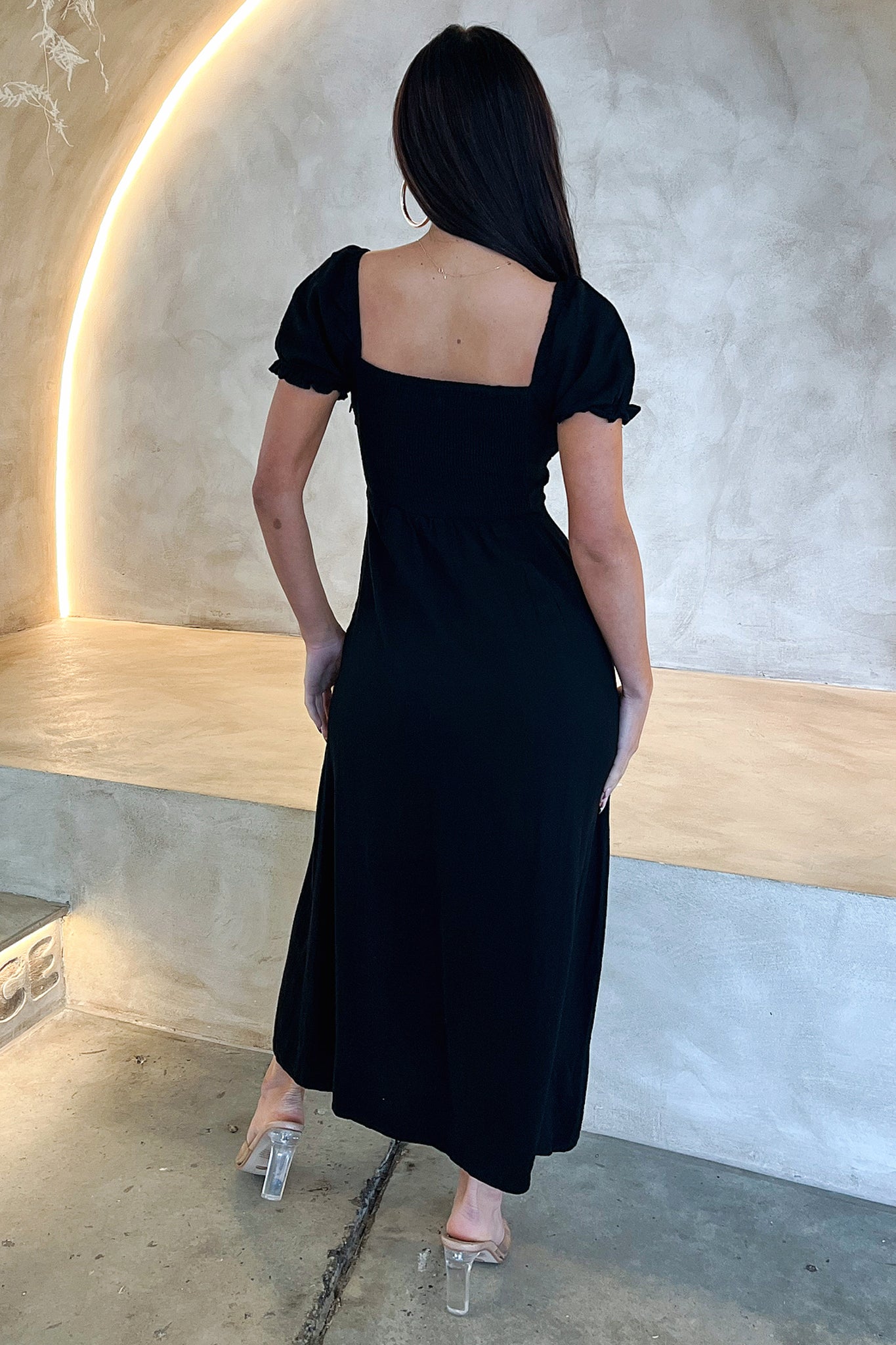 Solem Midi Dress - Black Linen-Coutiqo