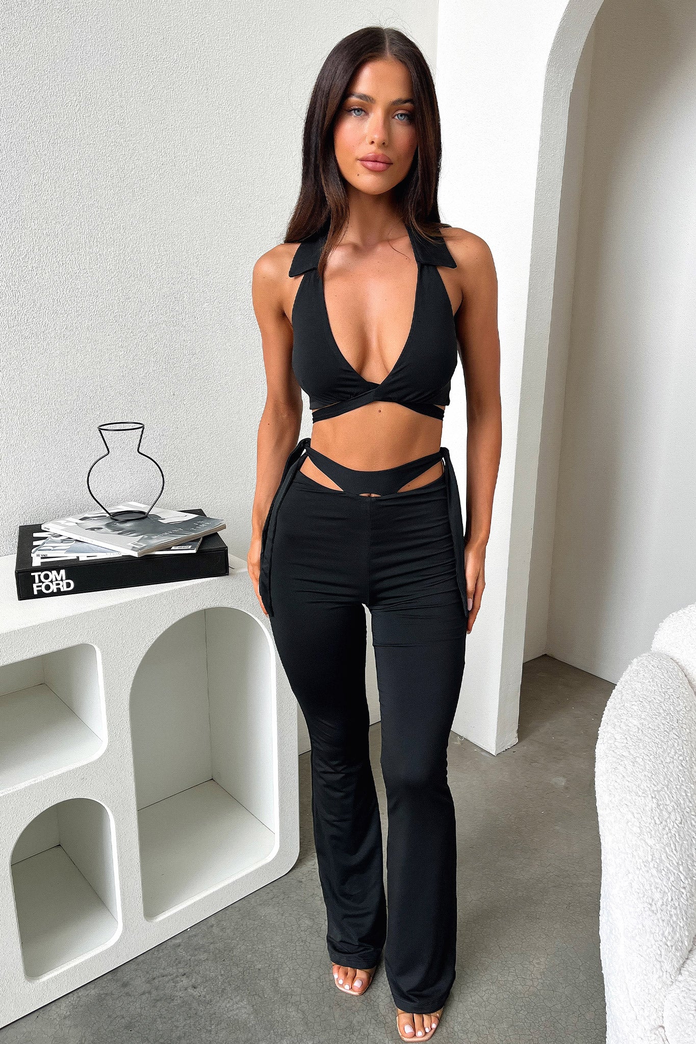 Thia Flare Pants - Black-Coutiqo