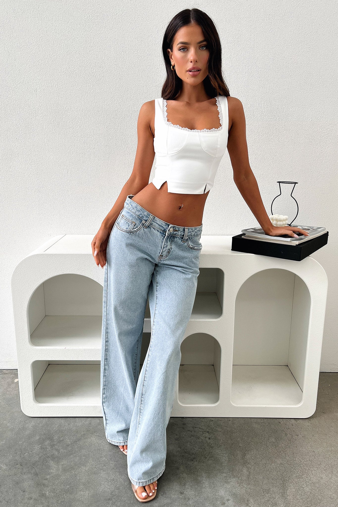 Varia Crop - White-Coutiqo