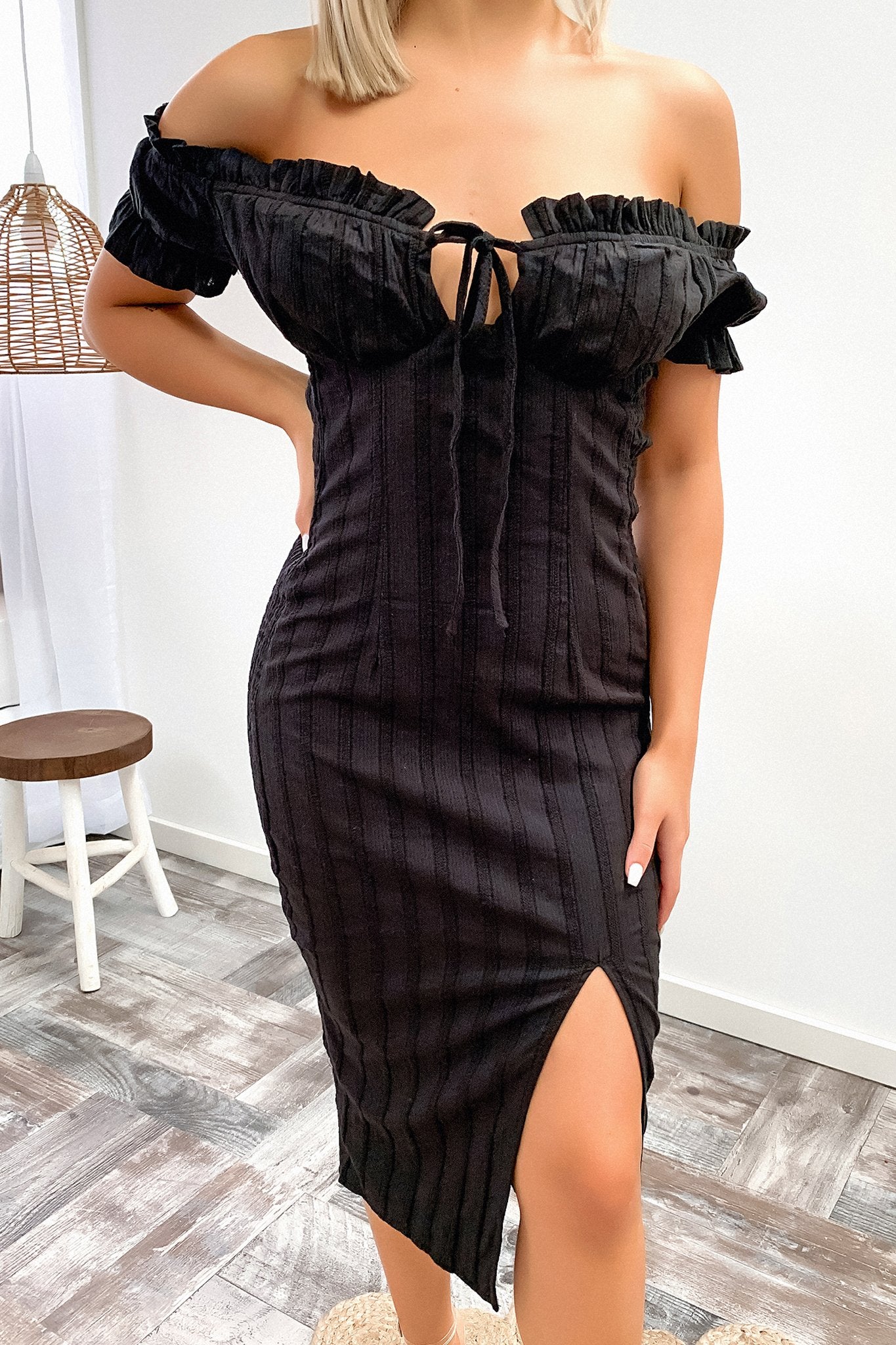 Maisie Midi Dress - Black-Coutiqo