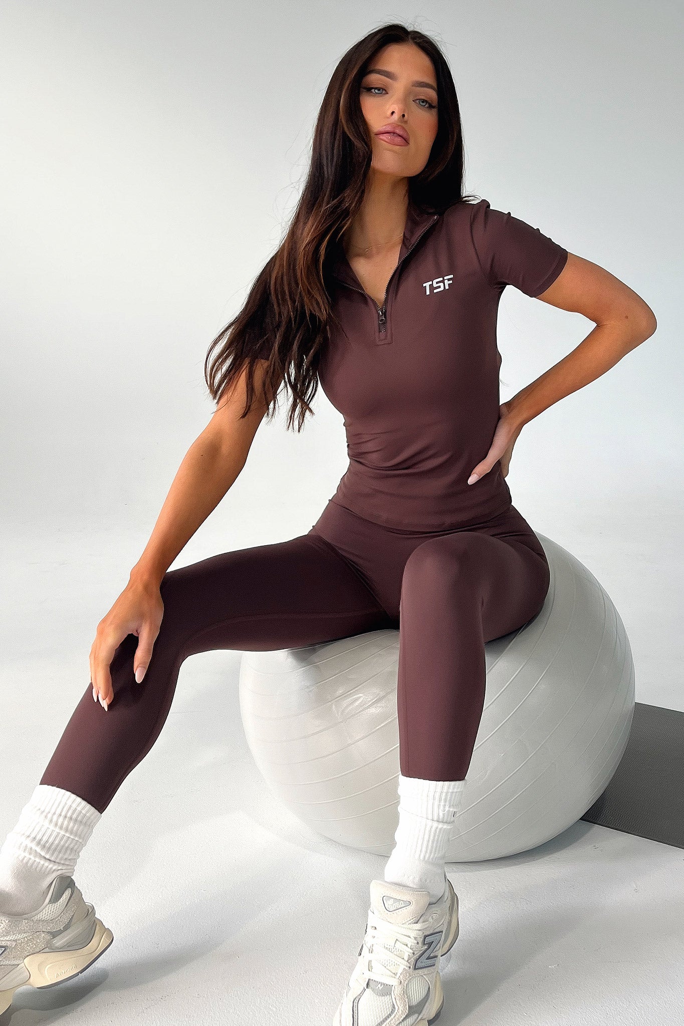 Zaiden Top - Brown-Coutiqo