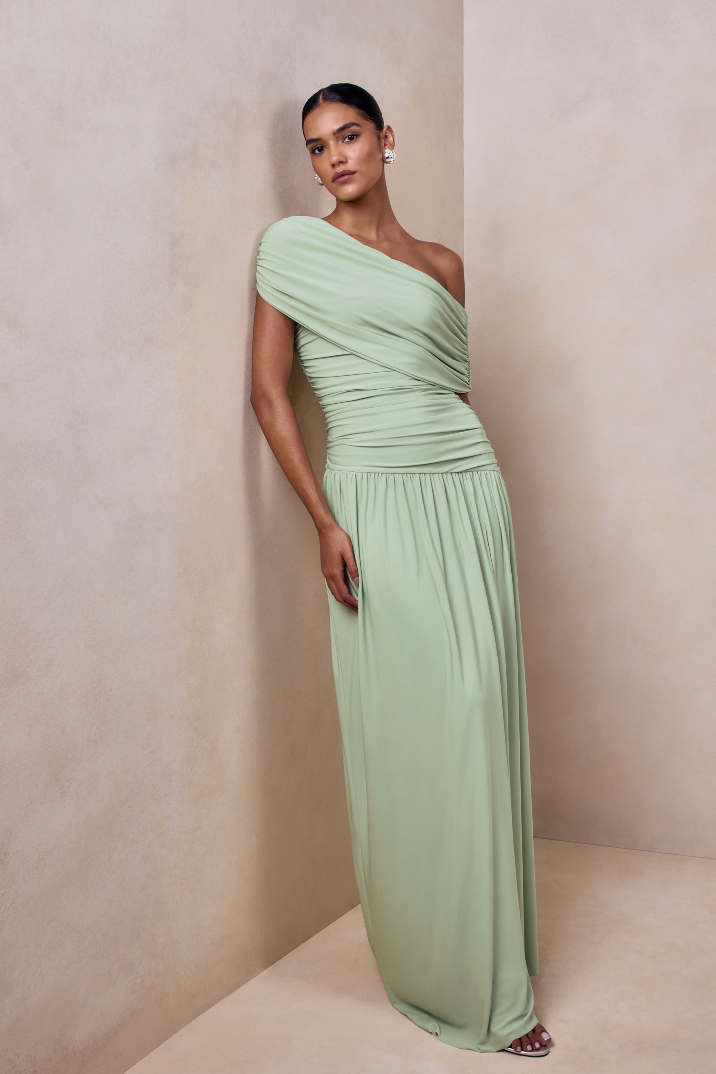 Emberly | Green Draped Asymmetric-Neck Maxi Dress With Drop-Waist-Sowoom
