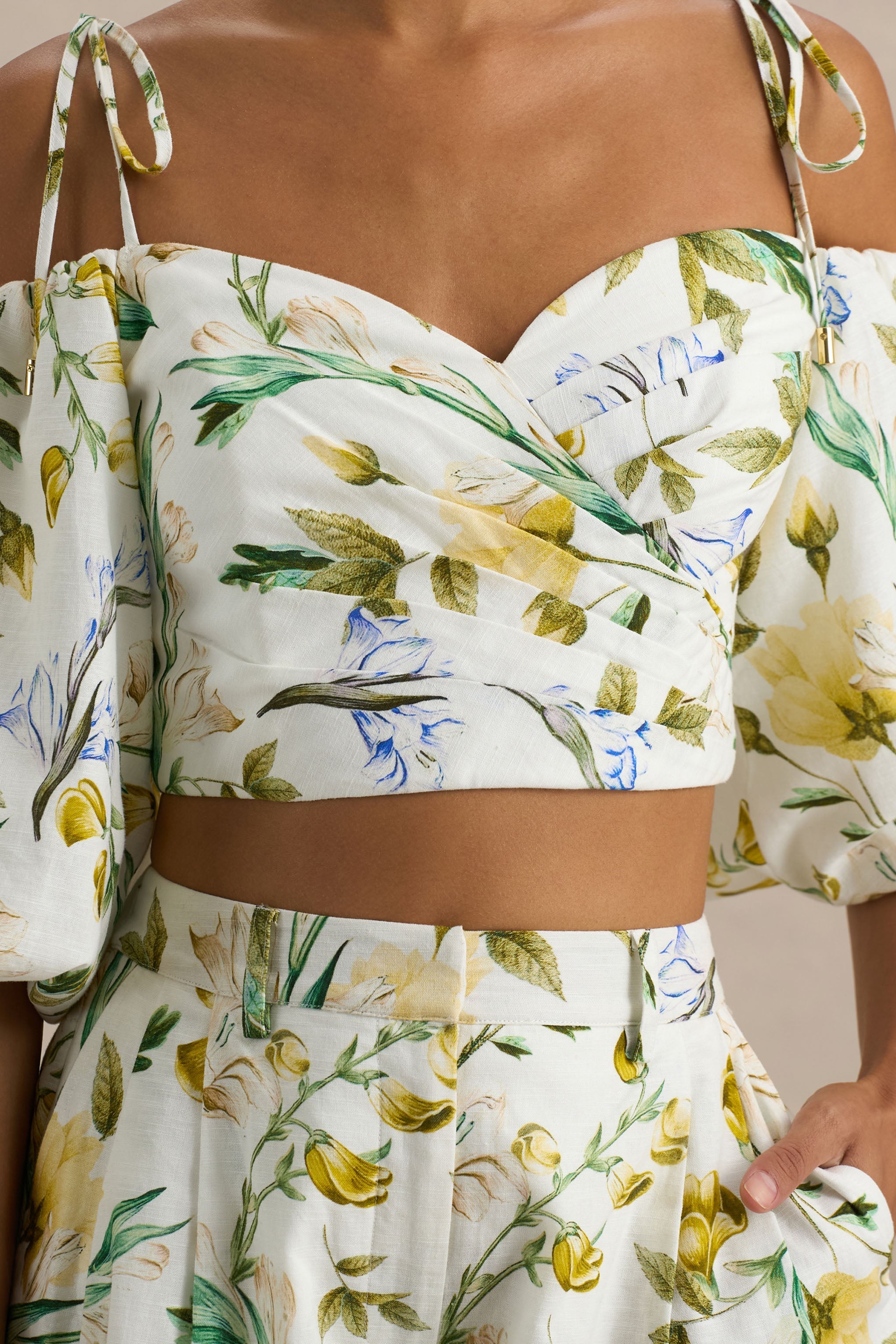 Pixel | White Botanical Print Shorts-Sowoom