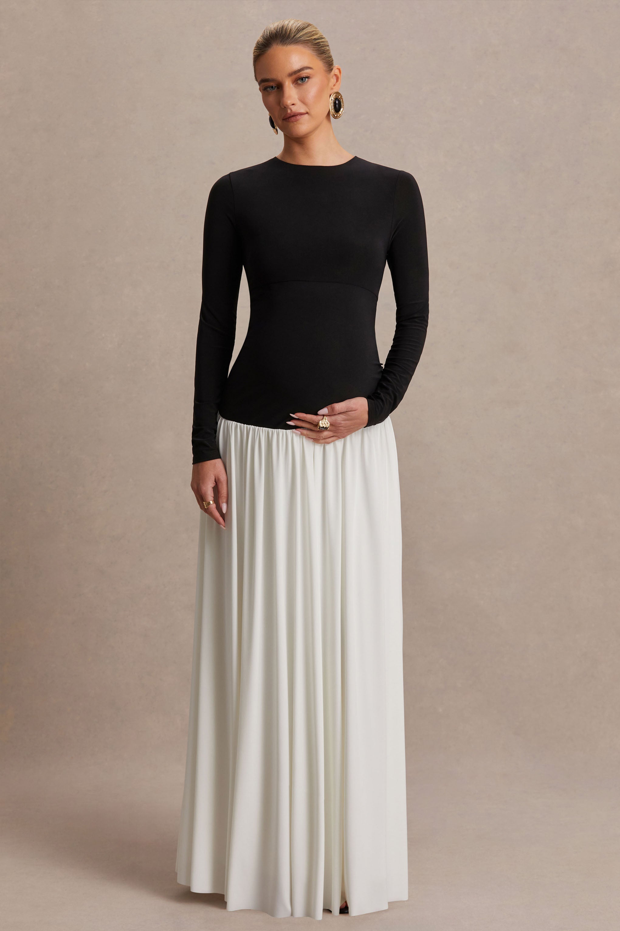 Monroe | Black And White Crew-Neck Maternity Maxi Dress With Drop-Waist-Sowoom