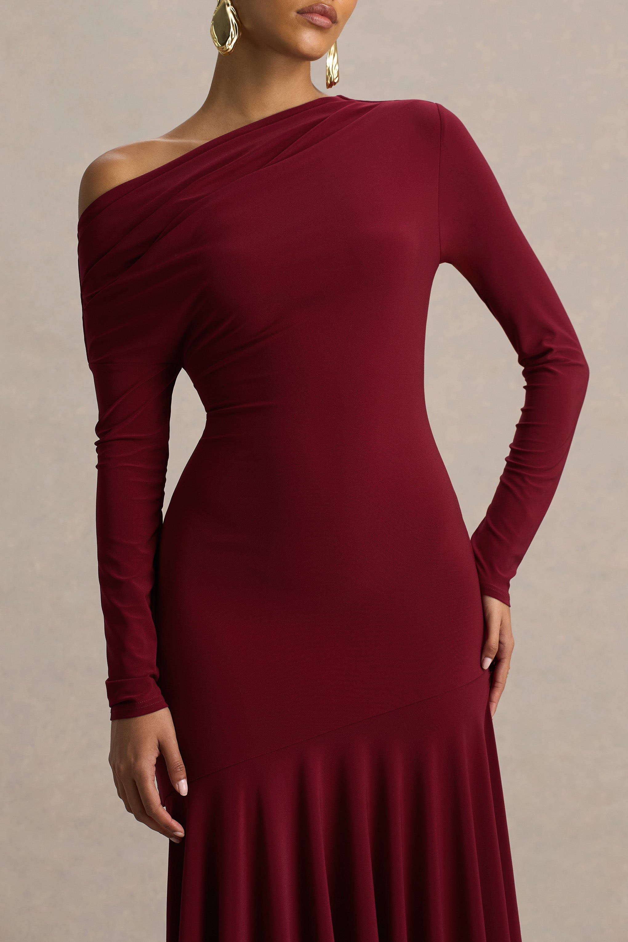 Isola | Burgundy Asymmetric-Neck Midi Dress With Hanky-Hem-Sowoom