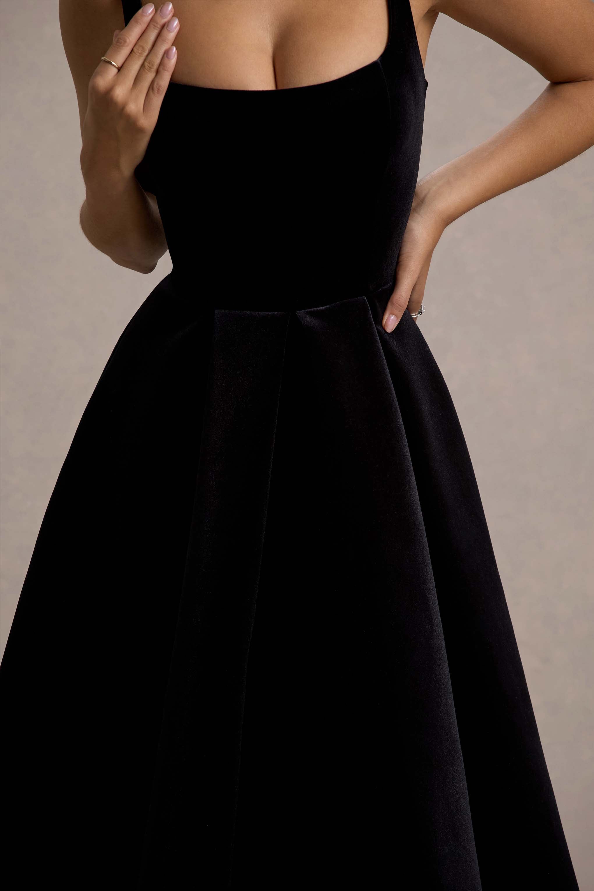 Francisca | Black Velvet Strappy Volume-Hem Midi Dress-Sowoom