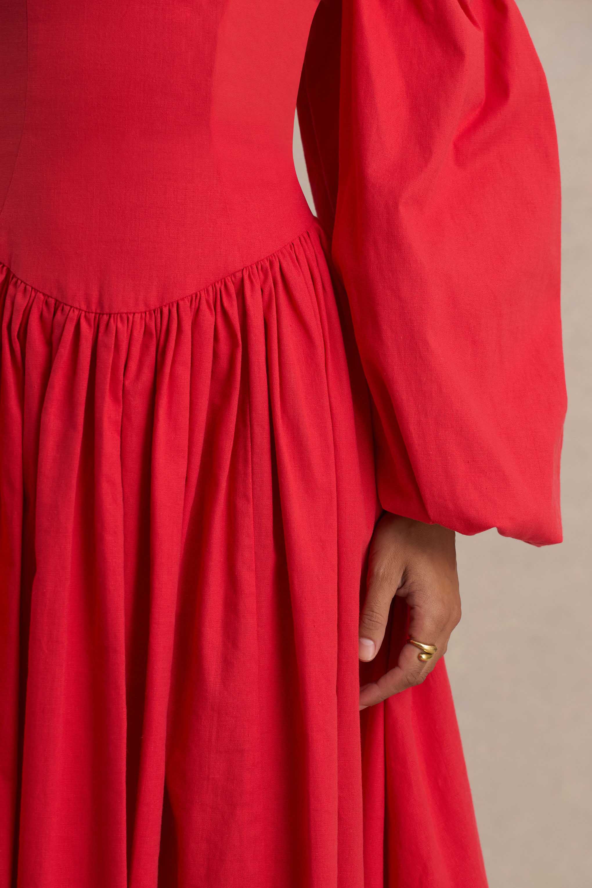 Macie | Red Sweetheart Midi Dress With Balloon Sleeves-Sowoom