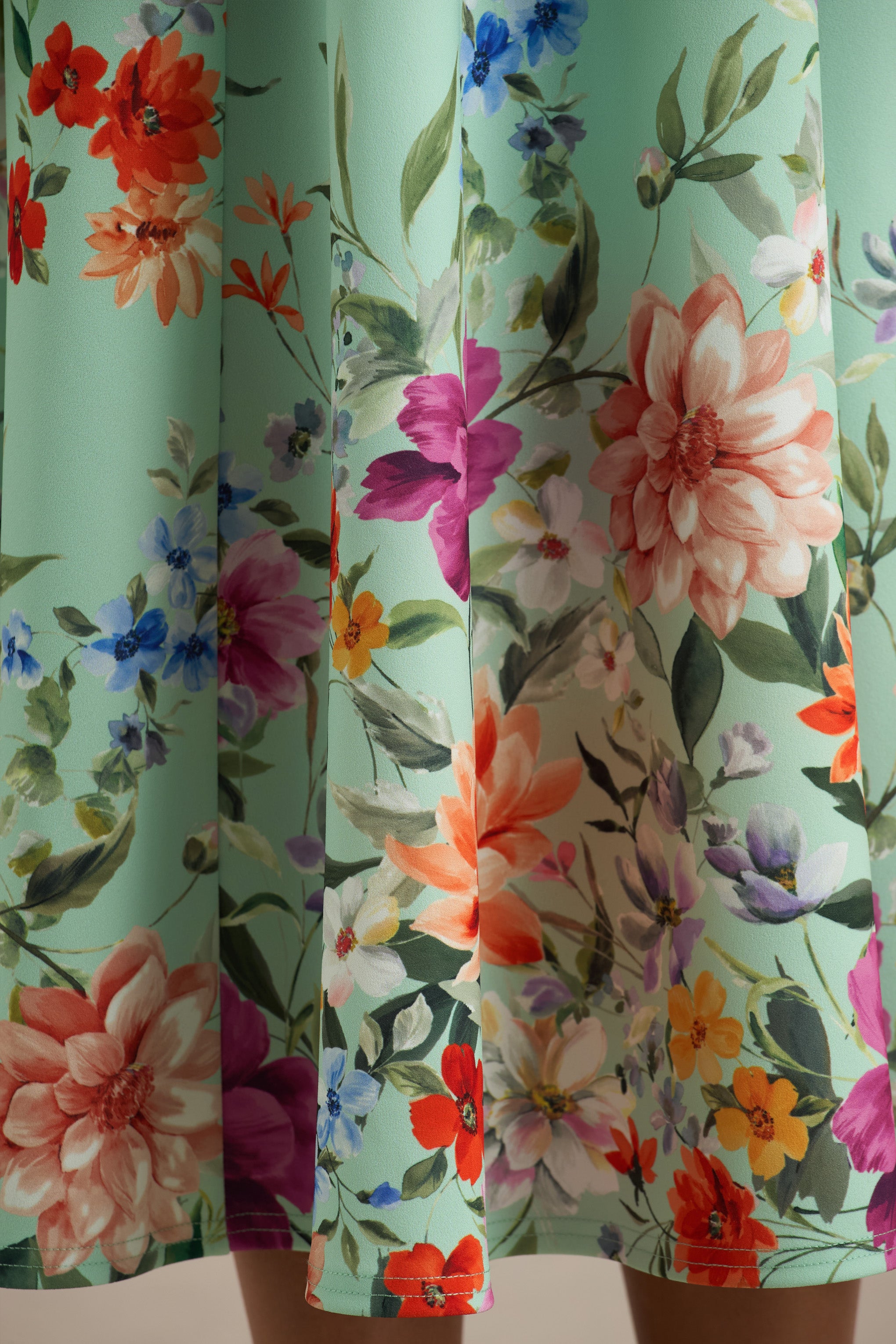 Auburn | Mint Placement Floral Halter-Neck Midi Dress-Sowoom