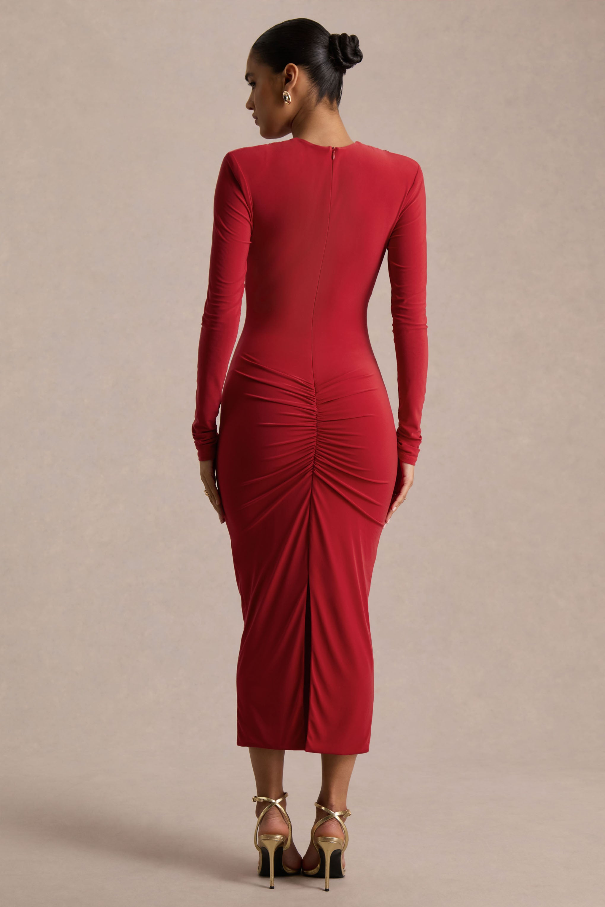 Ivara | Red Plunge-Neck Maxi Dress With Ruched Detailing And Sash-Sowoom