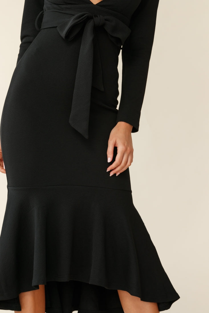 Sorry Not Sorry Long Sleeve Flounce Midi Dress Black-Maymioy