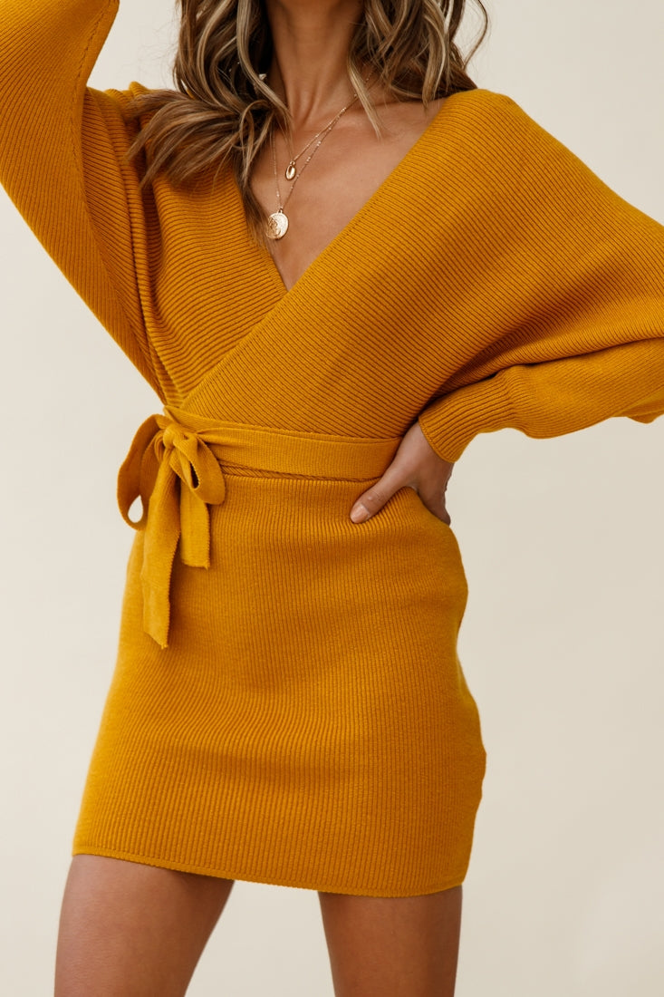 Cameo Batwing Knit Dress Mustard-Maymioy