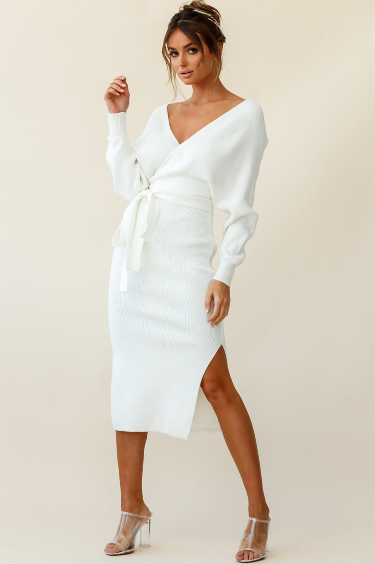 Cameo Batwing Knit Midi Dress Ivory-Maymioy