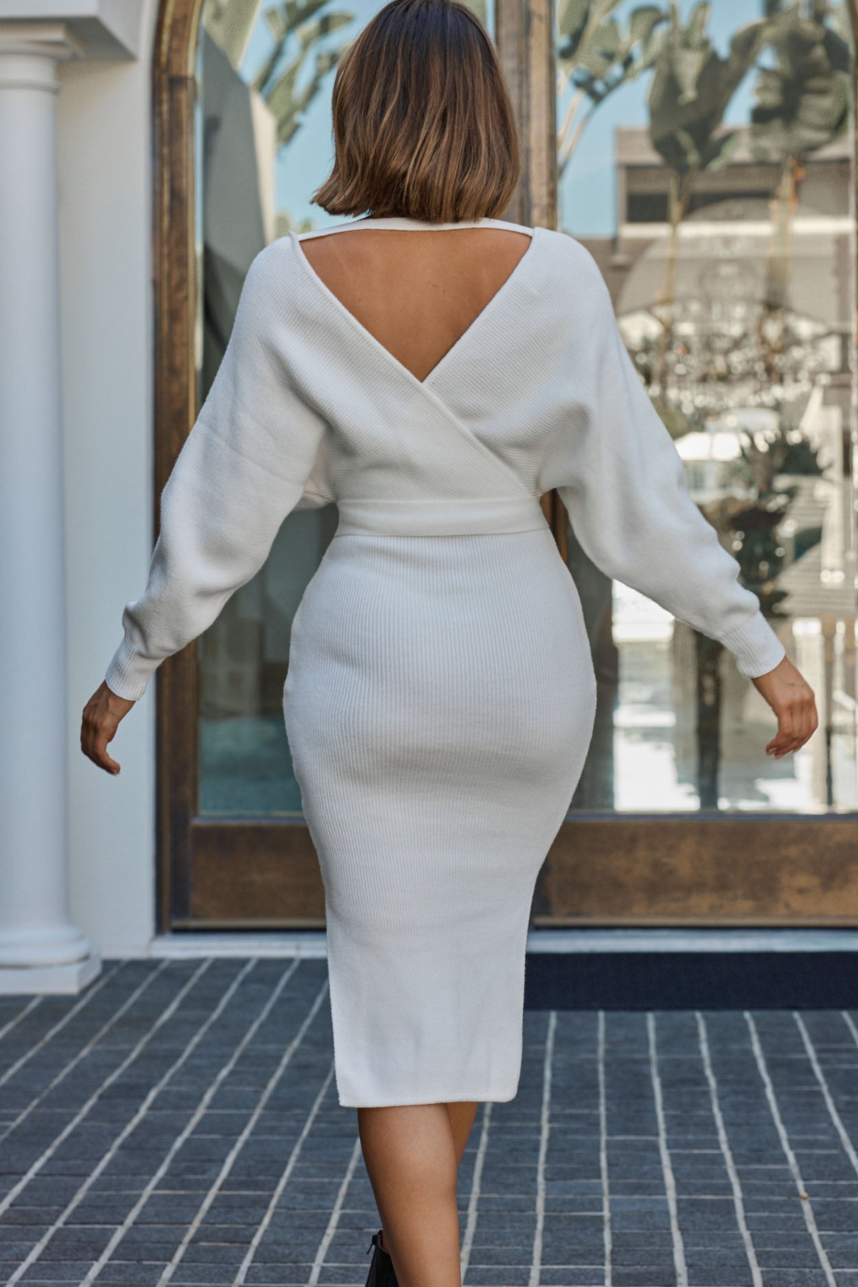 Cameo Batwing Knit Midi Dress Ivory-Maymioy