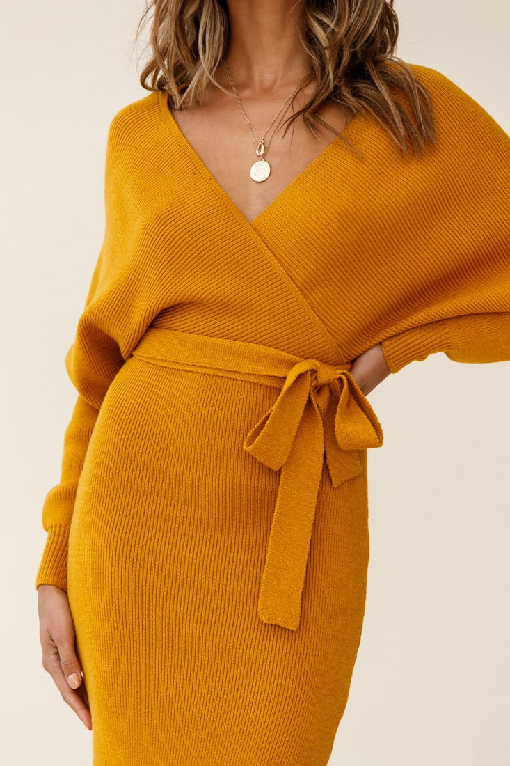 Cameo Batwing Knit Midi Dress Mustard-Maymioy