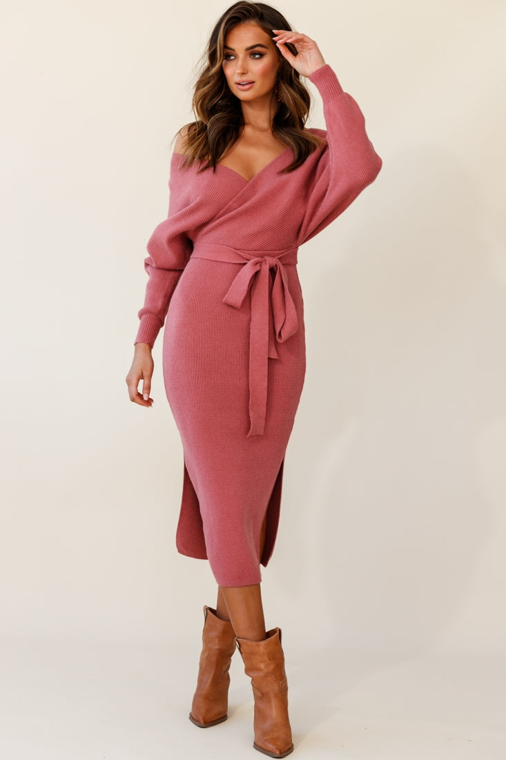 Cameo Batwing Knit Midi Dress Rose-Maymioy