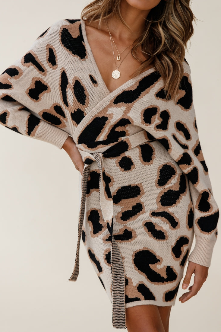 Cameo Batwing Knit Dress Animal Print Beige-Maymioy