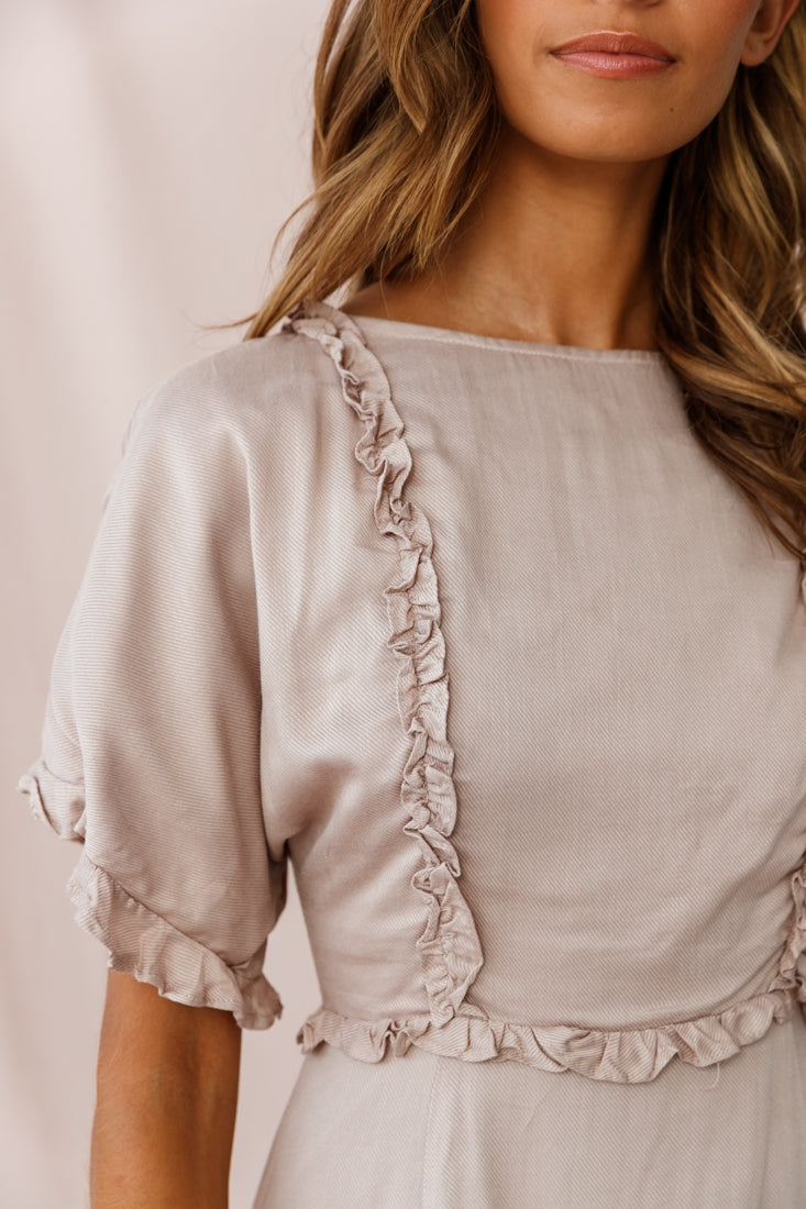 Thursday Ruffle Detail Lace-Up Back Dress Mocha-Maymioy