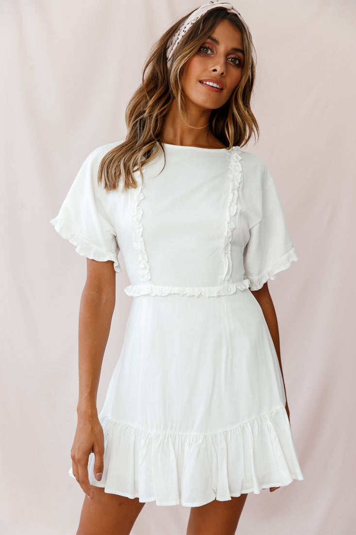 Thursday Ruffle Detail Lace-Up Back Dress White-Maymioy