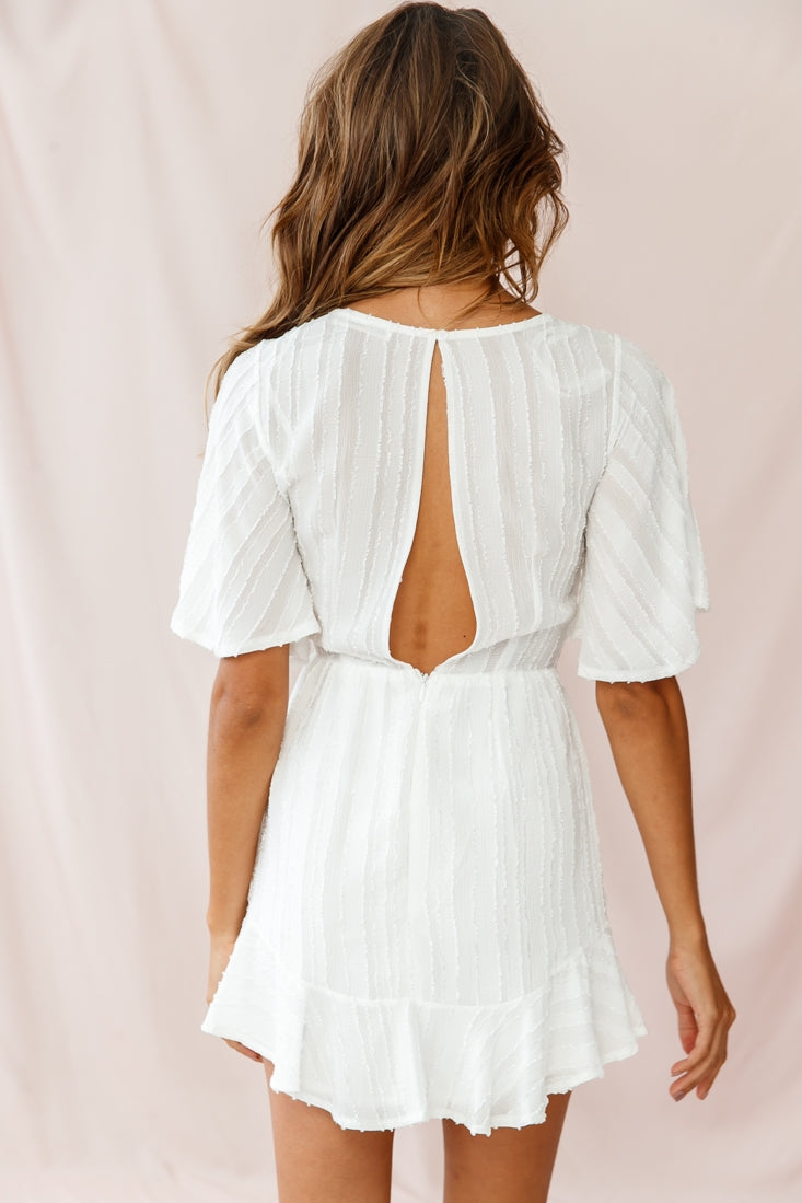 Knowing Tie-Front Frill Hem Dress White-Maymioy