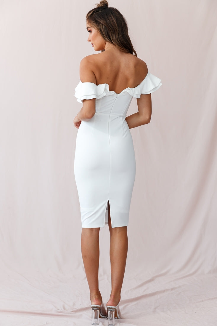Rossi Ruffled Off The Shoulder Bodycon Dress White-Maymioy