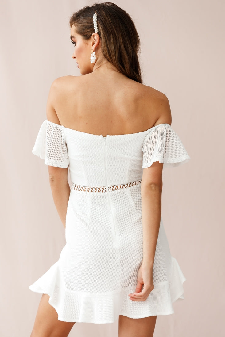 Chi Chi Sweetheart Neckline Off-Shoulder Dress White-Maymioy