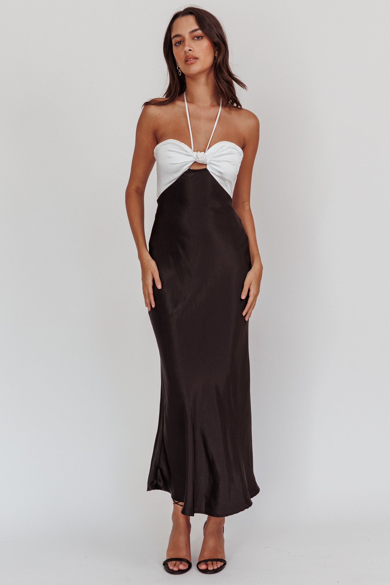 Hassie Knot Bust Halter Midi Dress Black-Maymioy