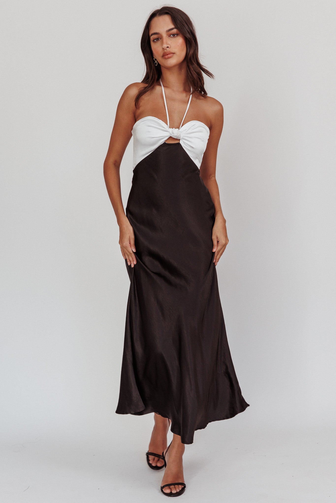 Hassie Knot Bust Halter Midi Dress Black-Maymioy