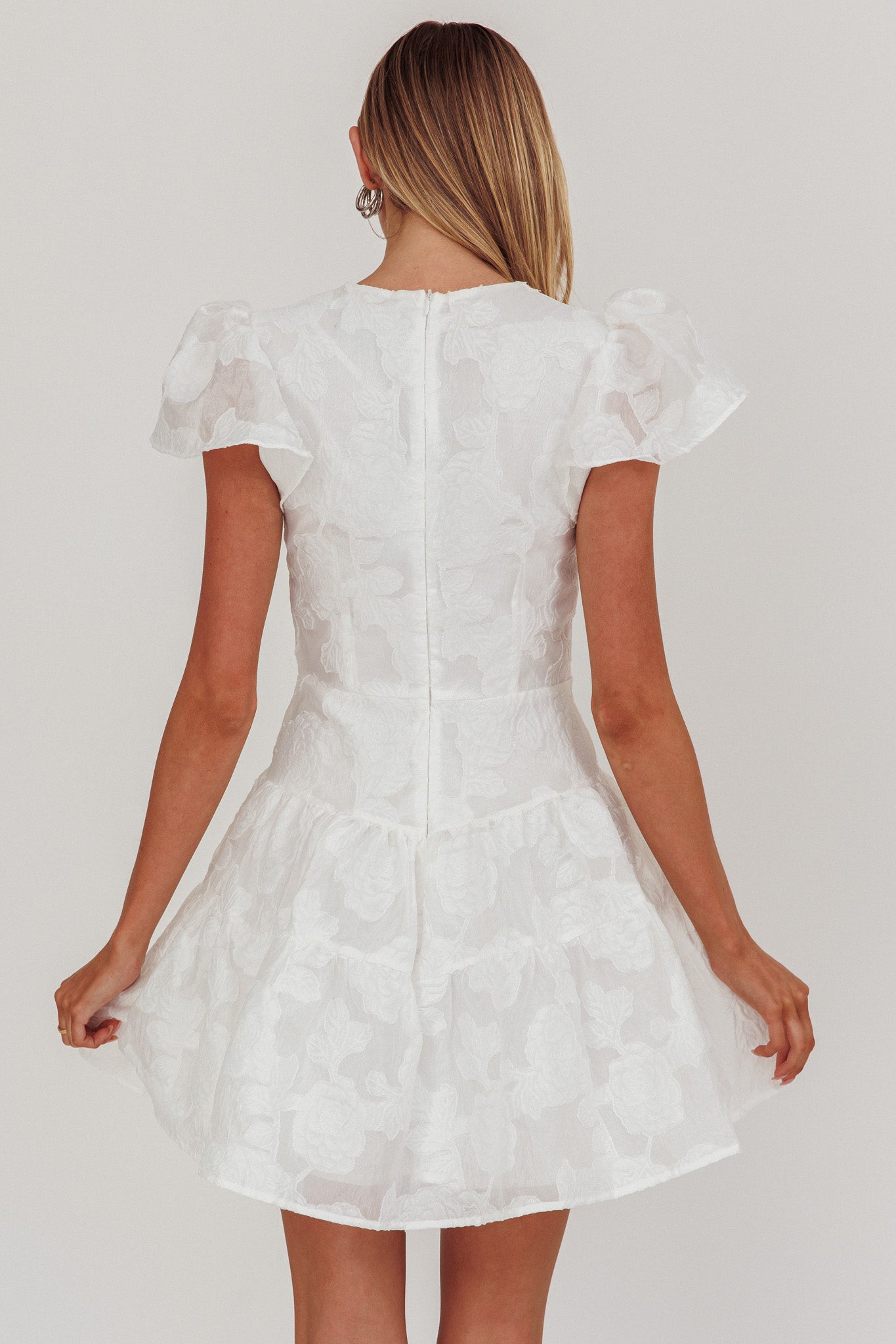 Irenna Ruffle Sleeve V-Neck Mini Dress Textured White-Maymioy
