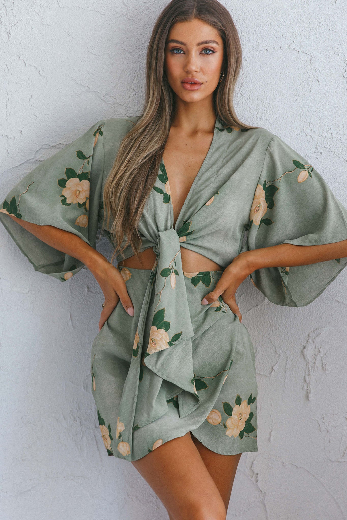 Rivera Deep-V Waist-Tie Dress Rose Floral Print Sage-Maymioy