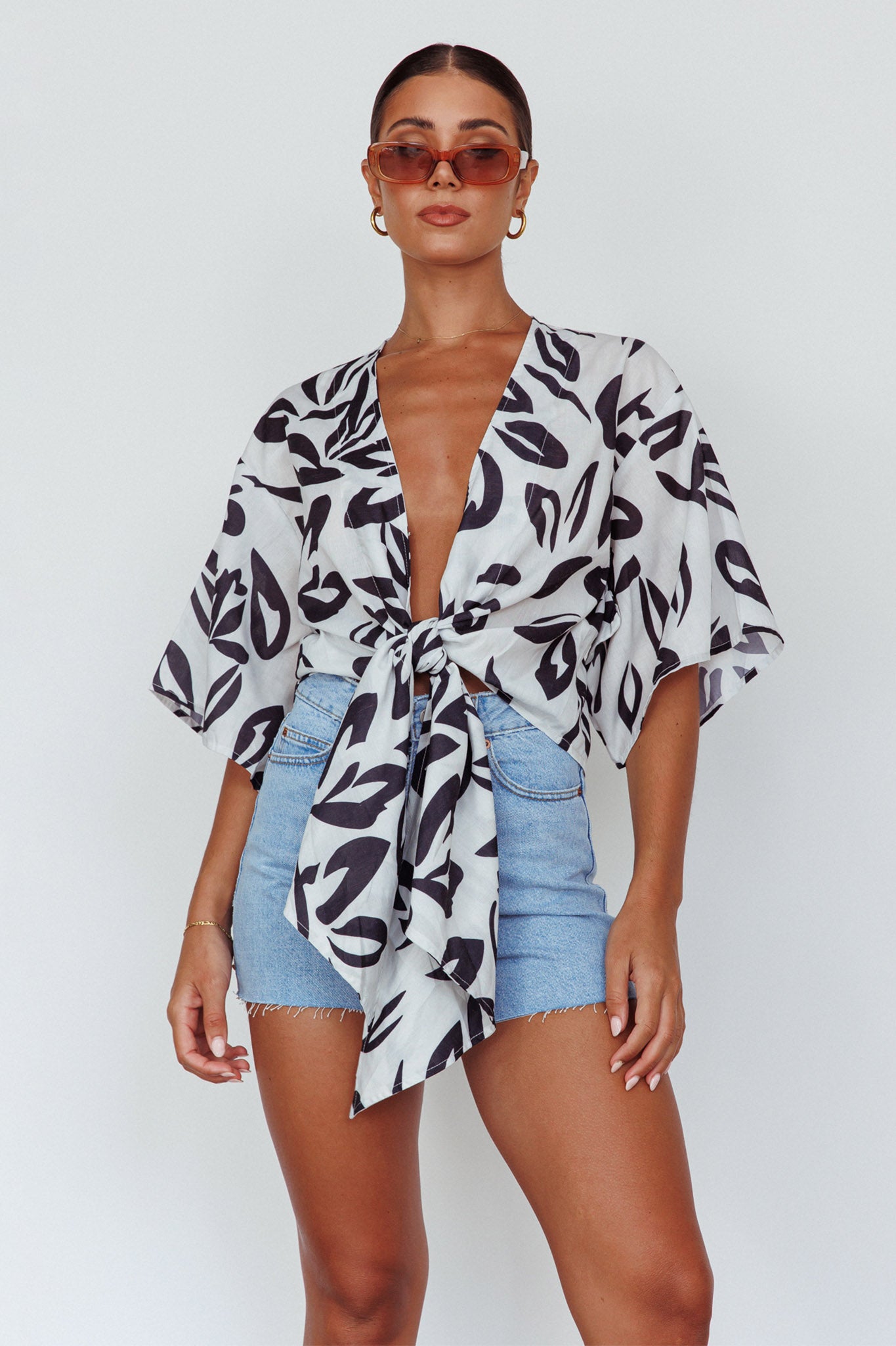 Rivera Deep-V Waist-Tie Top Leaves Black-Maymioy