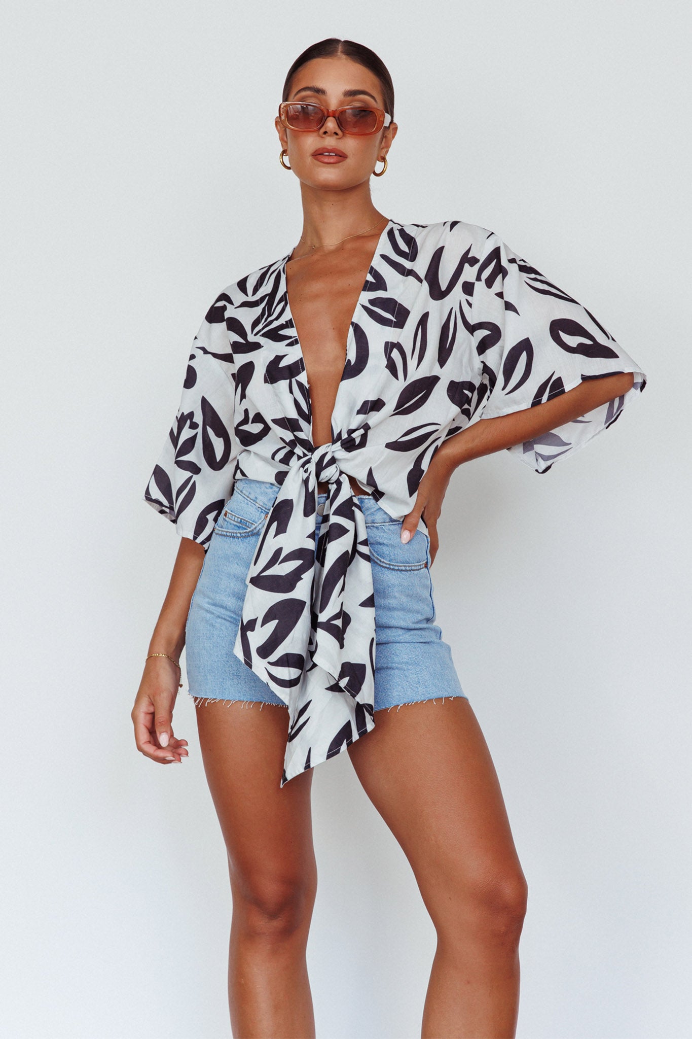 Rivera Deep-V Waist-Tie Top Leaves Black-Maymioy