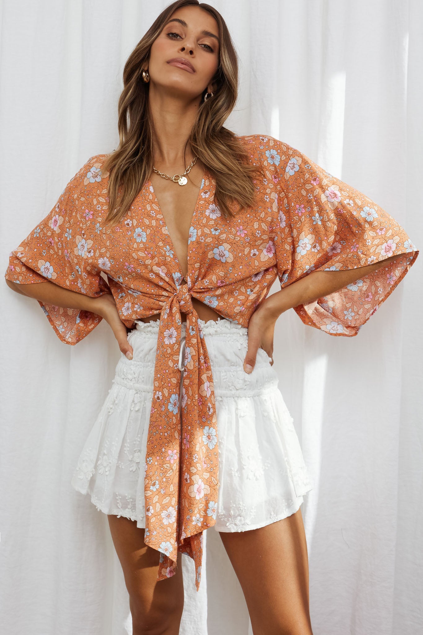 Rivera Deep-V Tie Front Crop Top Floral Print Orange/Pink-Maymioy