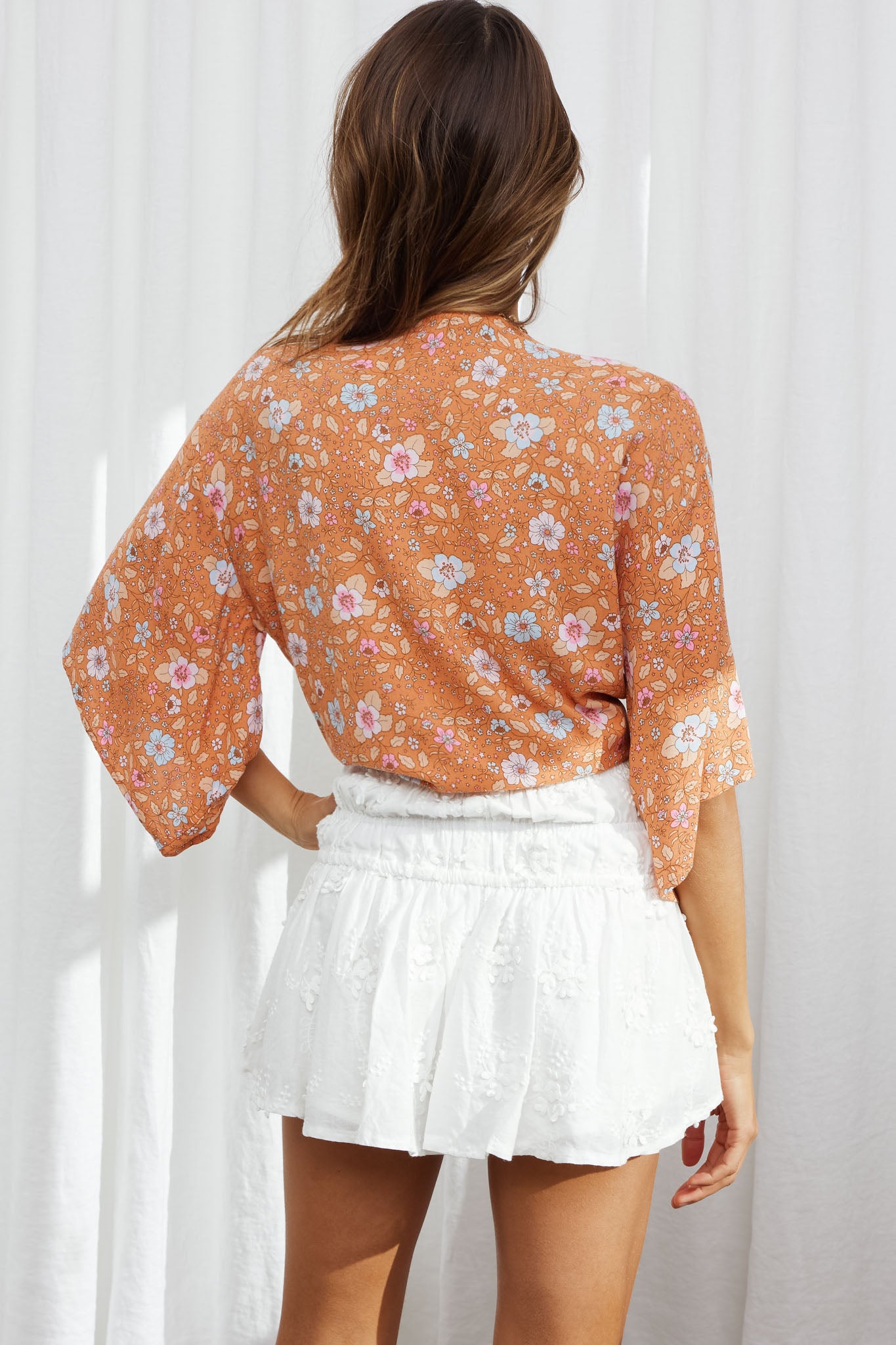 Rivera Deep-V Tie Front Crop Top Floral Print Orange/Pink-Maymioy