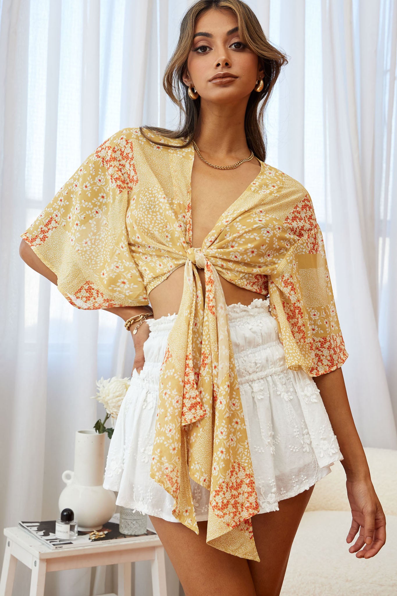Rivera Deep-V Tie Front Crop Top Floral Square Print Yellow-Maymioy
