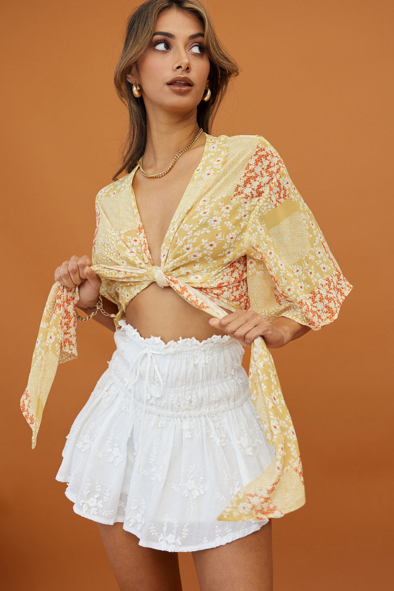 Rivera Deep-V Tie Front Crop Top Floral Square Print Yellow-Maymioy