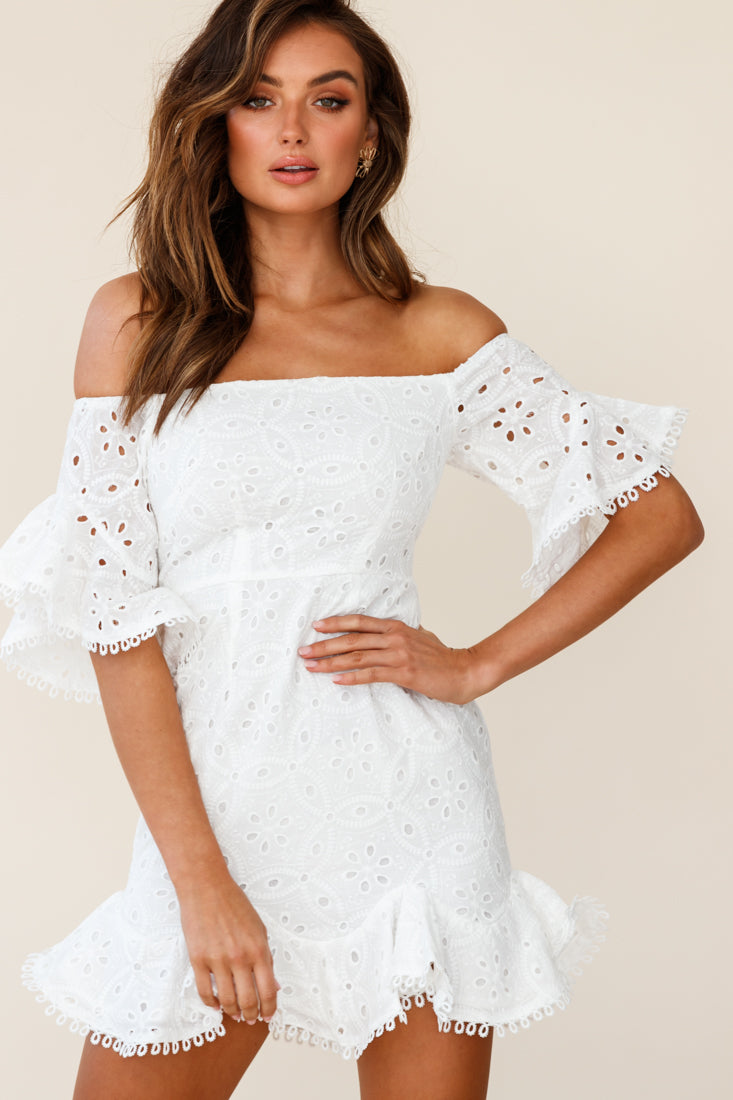 Elissa Off-Shoulder Broderie Anglaise Dress White-Maymioy