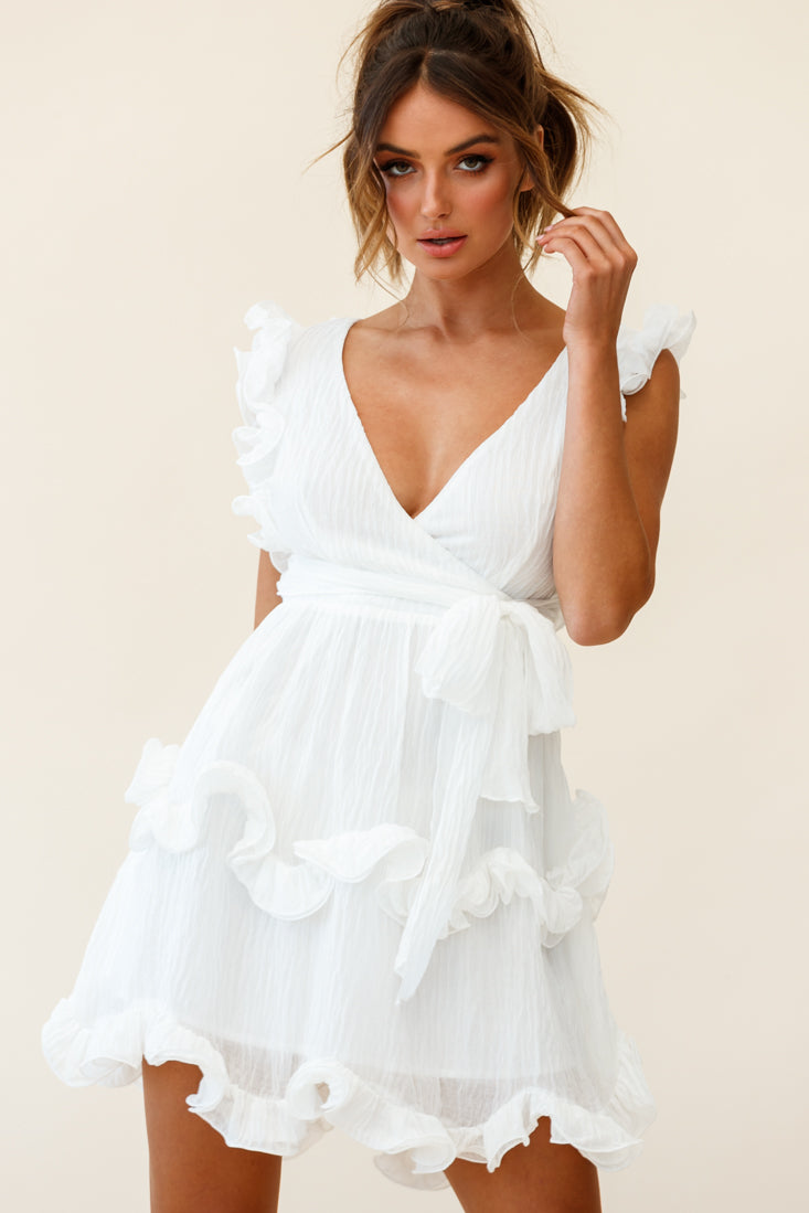 Greta Sleeveless Tiered Ruffle Chiffon Dress White-Maymioy
