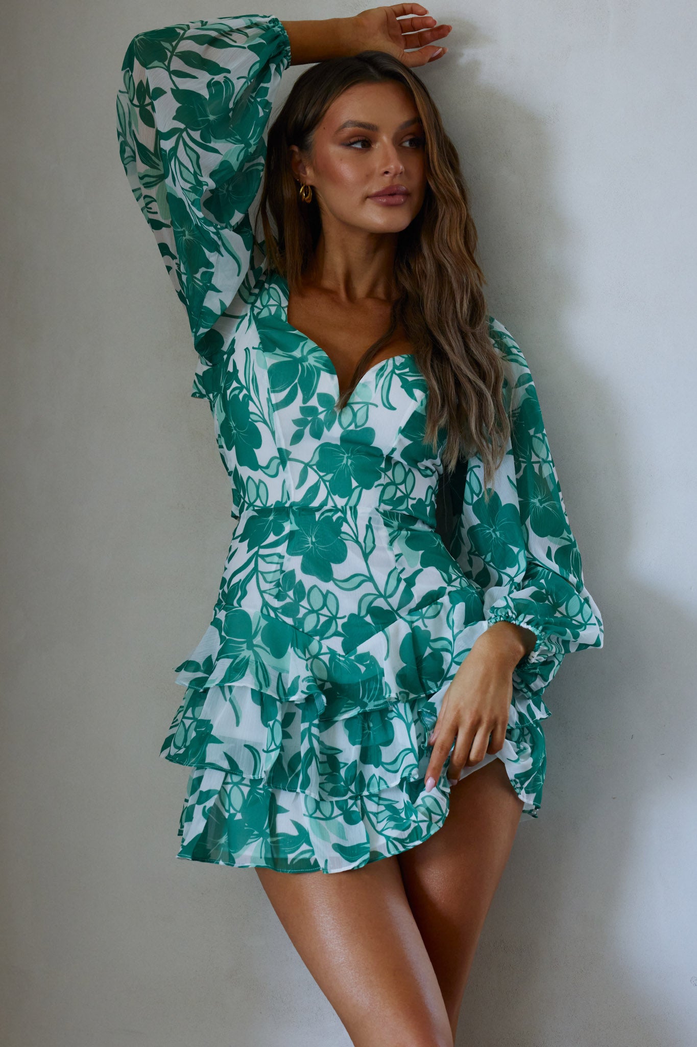 Romance Novel Long Sleeve Tied Back Floral Dress Green-Maymioy
