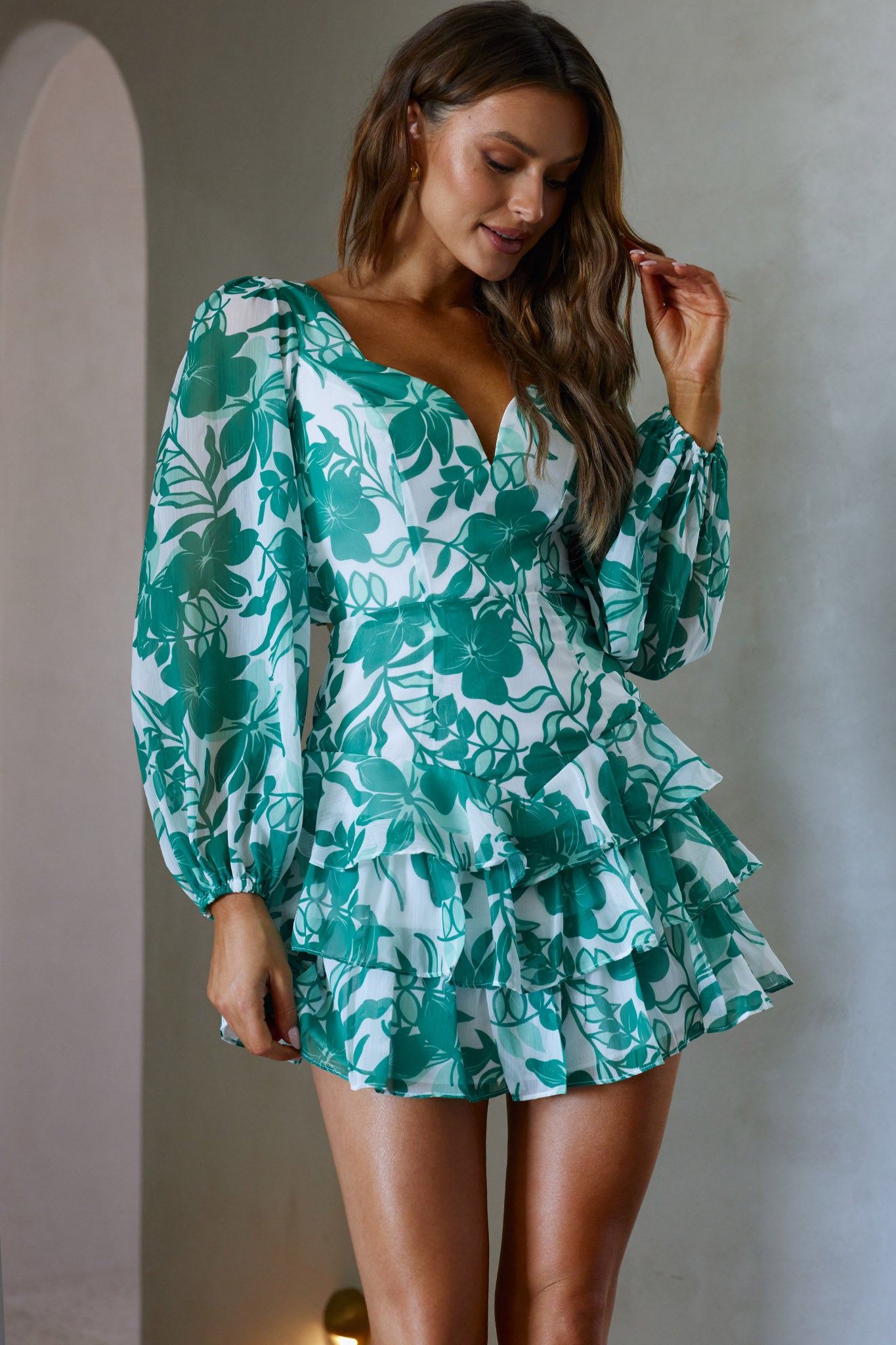 Romance Novel Long Sleeve Tied Back Floral Dress Green-Maymioy