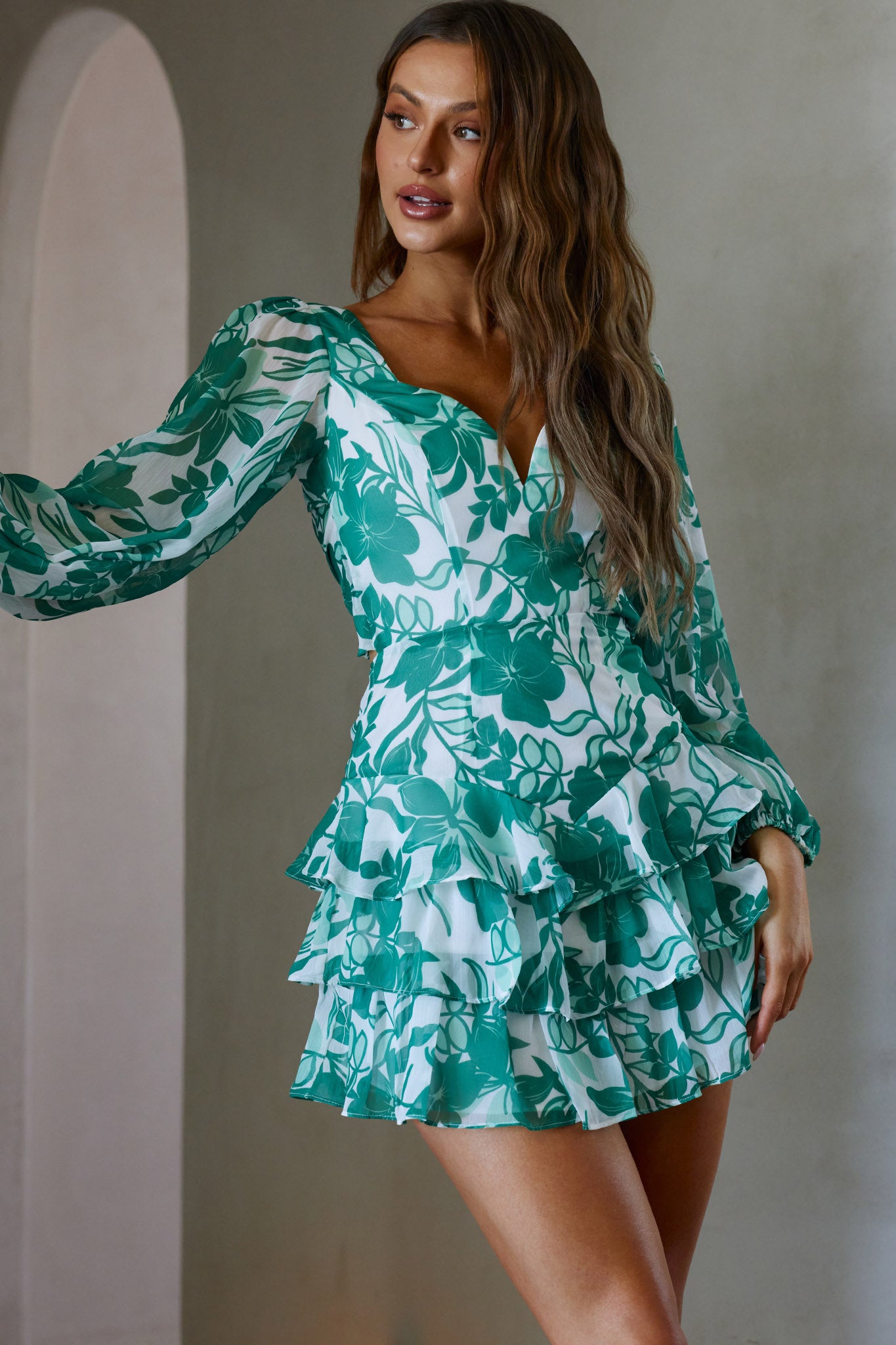 Romance Novel Long Sleeve Tied Back Floral Dress Green-Maymioy